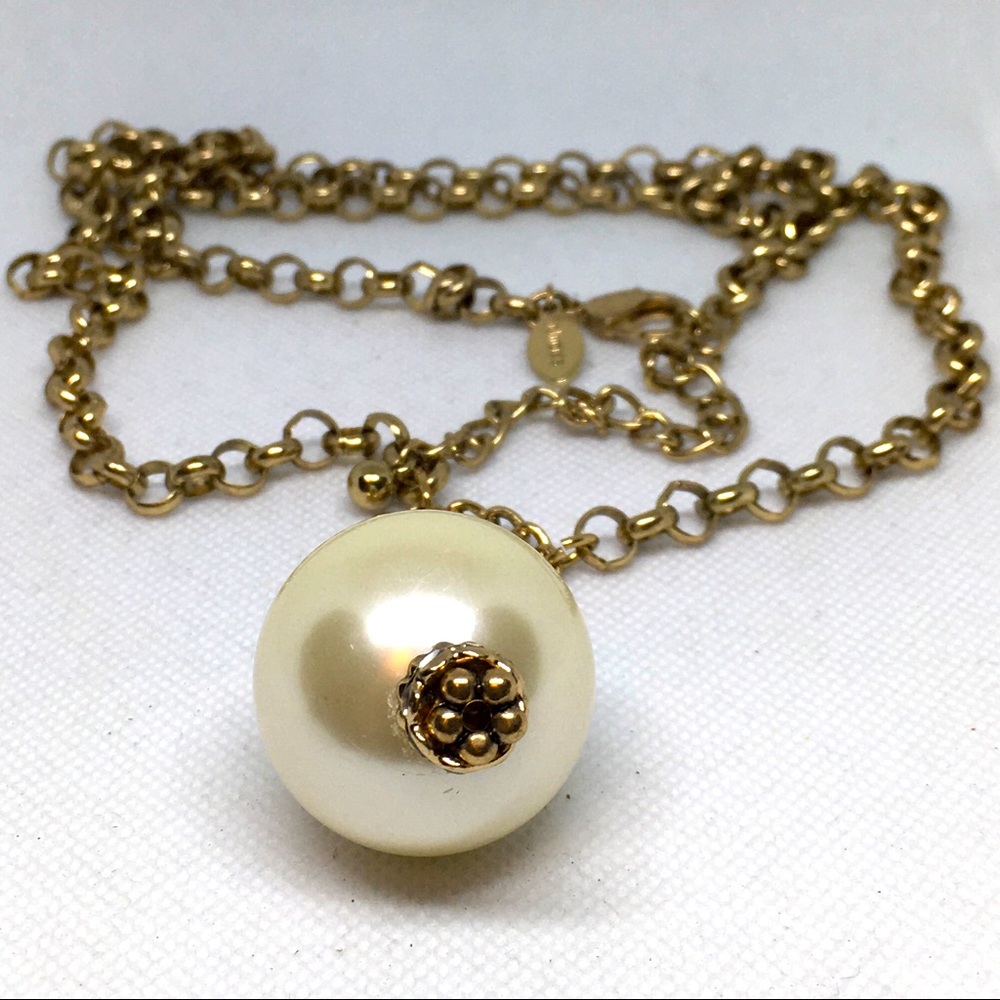 Vintage Chico’s Giant Faux Pearl Long Necklace - Picture 3 of 4